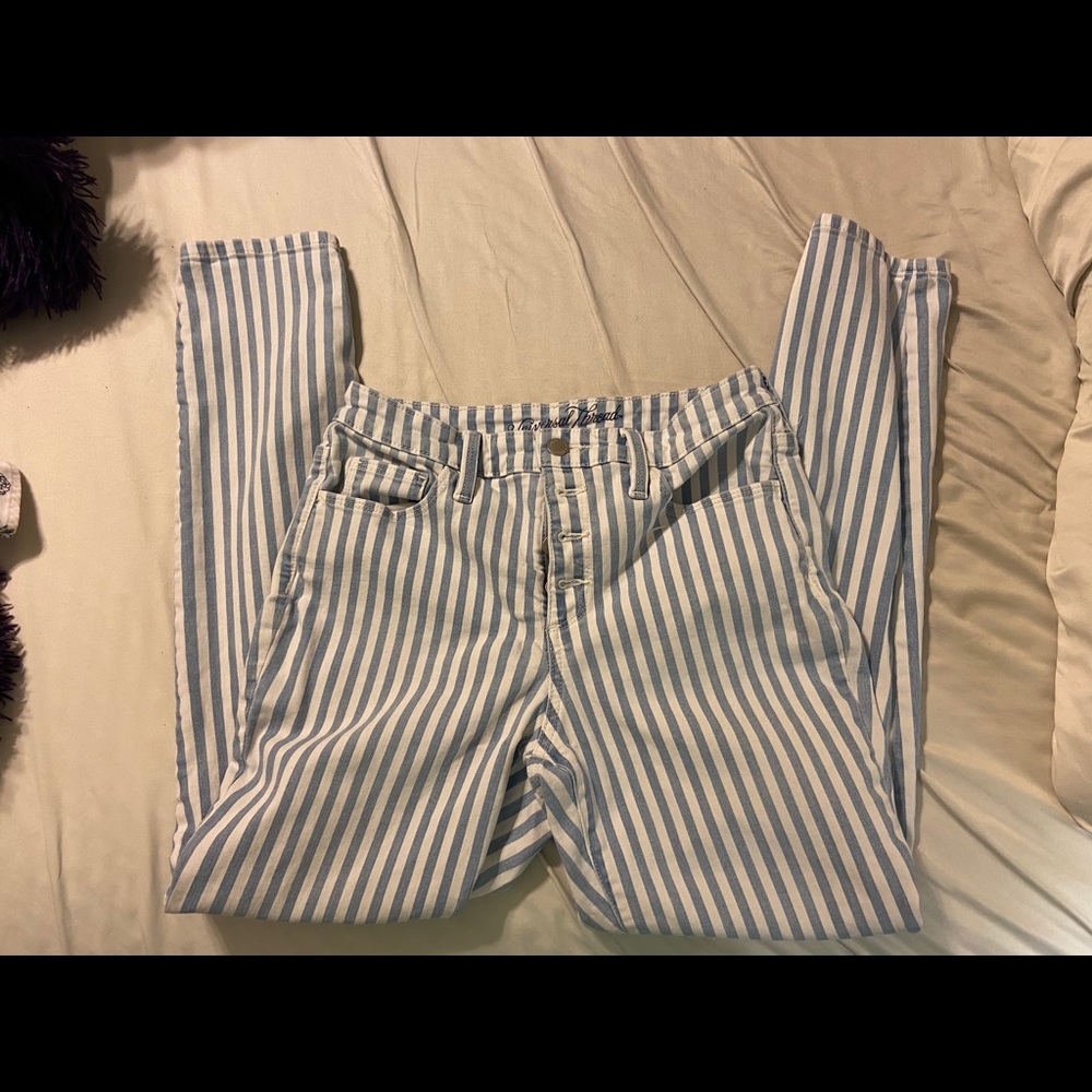 universal thread jeans - Picture 2 of 4